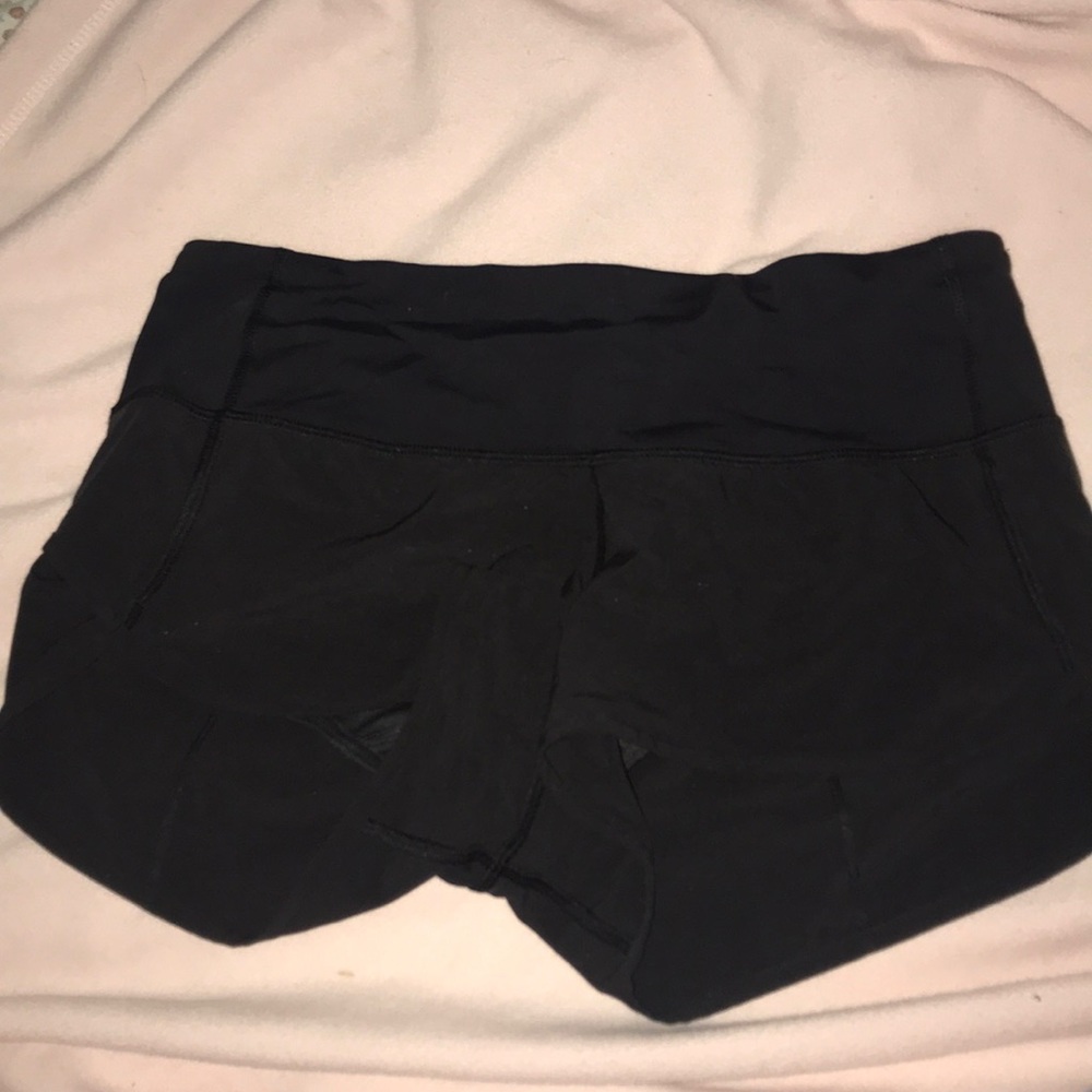 Lululemon black shorts size 4